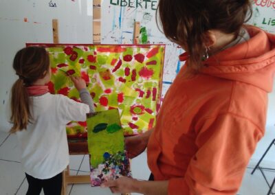 LES-ATELIERS-DU-SAVOIR-FAMILLE-MOTS-EMOTIONS-COULEURS-ANNE-BRIHAN-ARTISTE-PEINTRE-LANDES-AQUITAINE-FRANCE